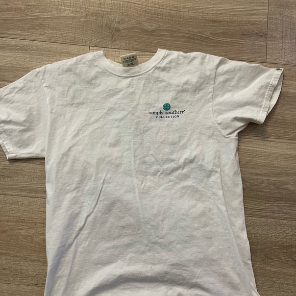 Simply Southern Tee Shirt Medium - Picture 2 of 4